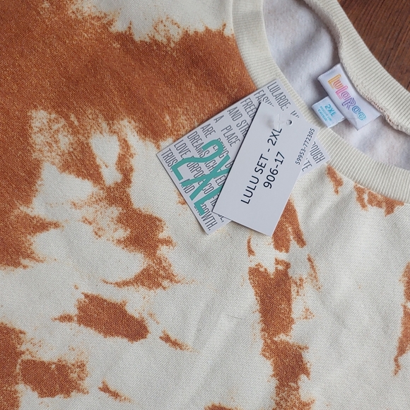 Lularoe Lulu Set - Picture 4 of 6